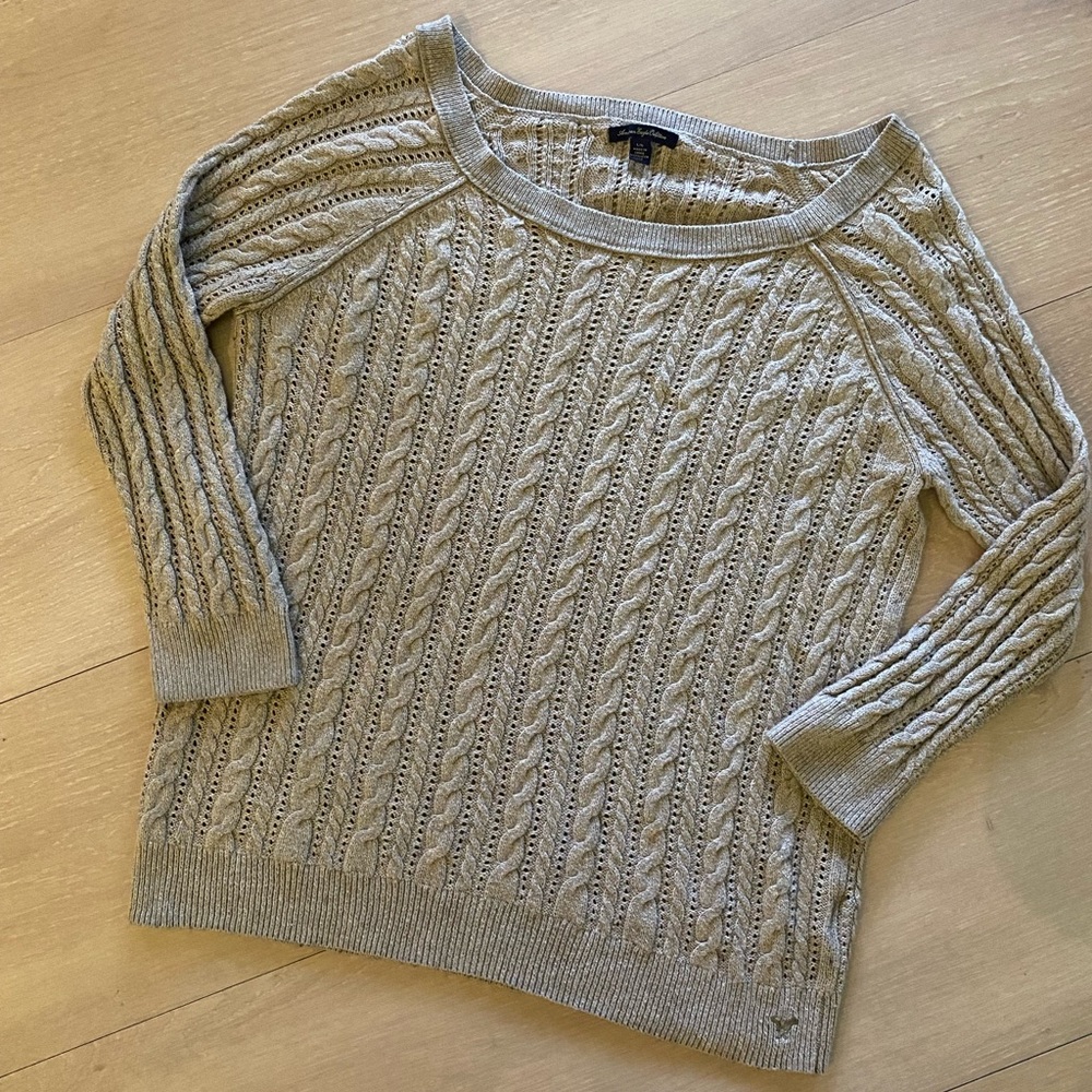 American Eagle Light Taupe Cable Knit Pullover Sweater - Size Large